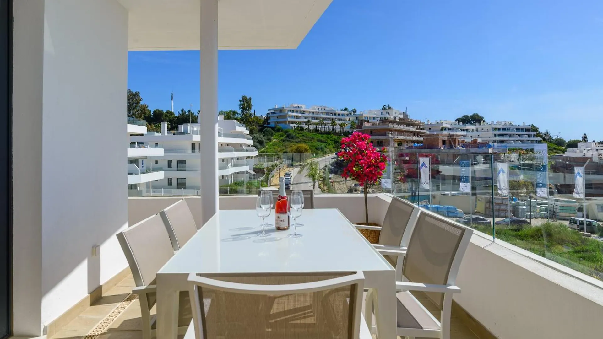 Apartment One-80 Suite 2440 Estepona